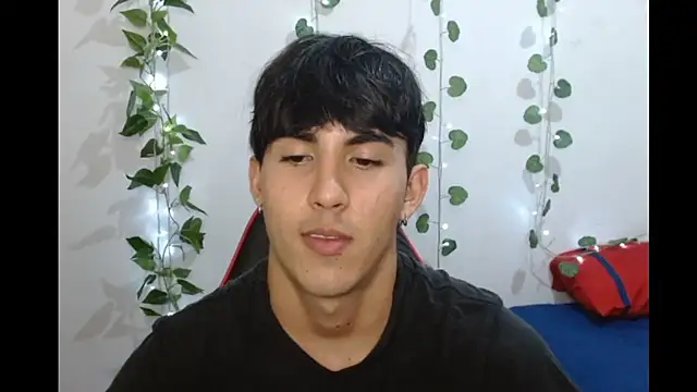 Snapshot of neithanzynxx chatting on March 11, 7:25 pm neithanzynxx online show from March 11, 7:25 pm