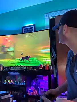 Novabear6996 online show from April 16, 6:02 am