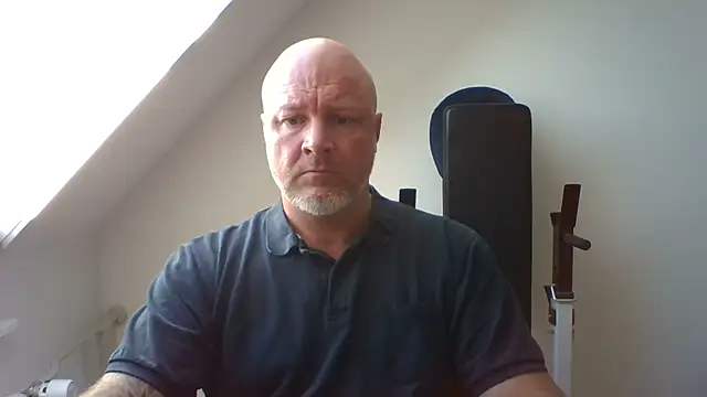 Lucifer29cm online show from November 6, 10:29 am