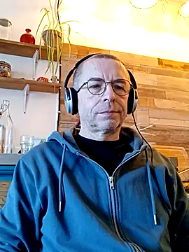 Xavspank2 online show from January 7, 10:20 am