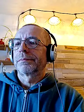 Xavspank2 online show from February 3, 10:42 am