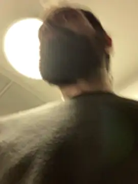 guccititi online show from February 21, 4:57 am