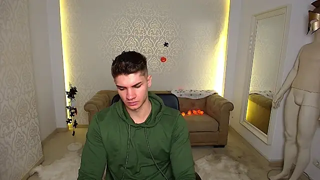 MaxKaiden online show from October 19, 5:01 am