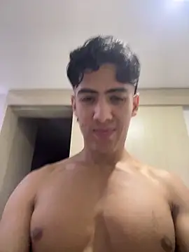 Taylercross online show from March 19, 10:09 pm