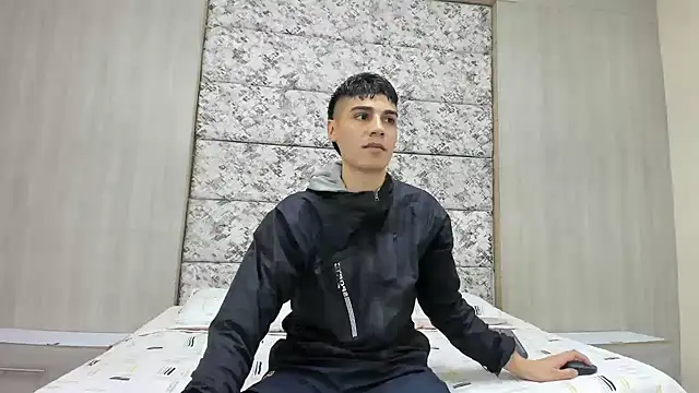 frank jhonsson online show from February 2, 7:11 pm