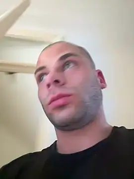 pesyelisa online show from February 26, 2:14 pm