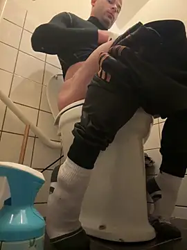 pesyelisa online show from February 25, 3:05 pm