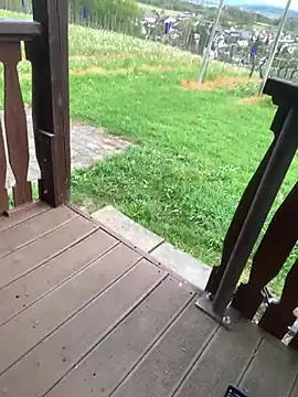 bingekomnen online show from April 19, 5:45 pm