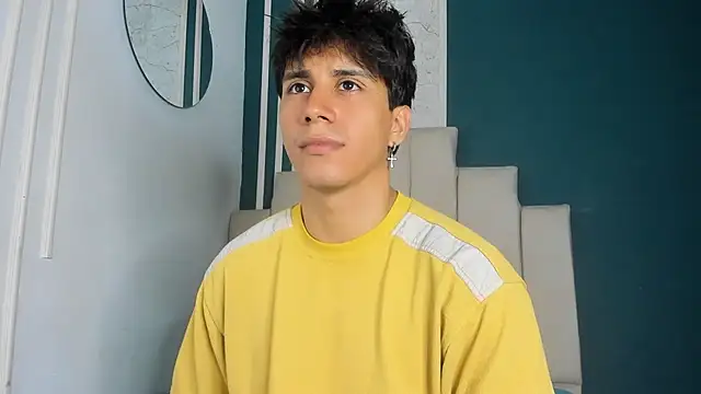 Allex Cano online show from November 9, 5:22 am