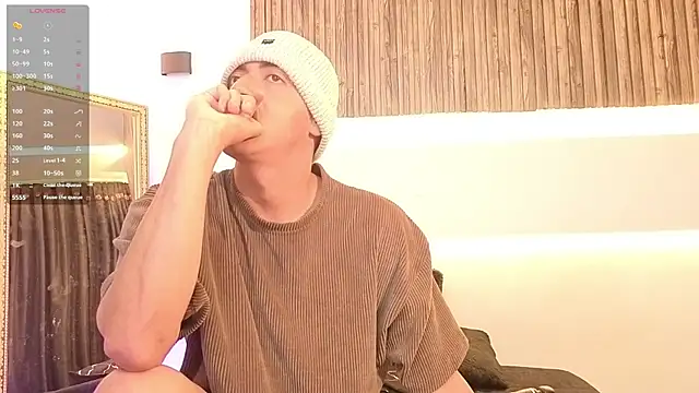 aron and paula online show from October 21, 4:48 am