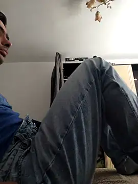 andreiiiii2025 online show from April 28, 8:30 am