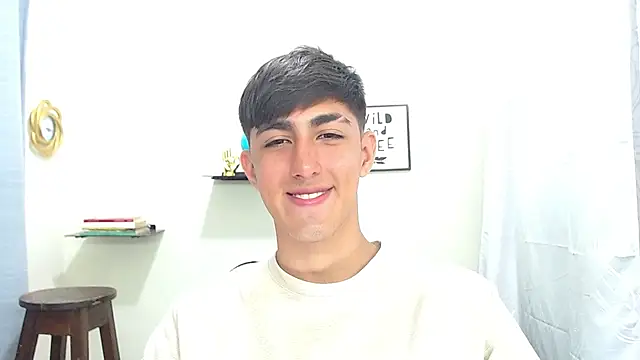 Snapshot of babymaik chatting on February 21, 8:16 pm babymaik online show from February 21, 8:16 pm