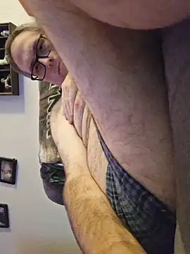 Smallone327 online show from November 9, 6:28 am