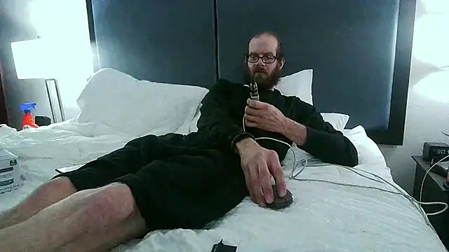 donut024 online show from March 20, 6:52 am