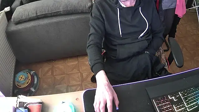 DerGeileLoveboy online show from October 20, 11:03 am