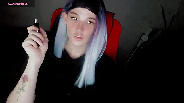 hellenspellman online show from October 16, 5:10 pm