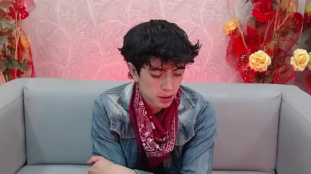 Snapshot of star_boyxx chatting on September 12, 9:04 pm star boyxx online show from September 12, 9:04 pm