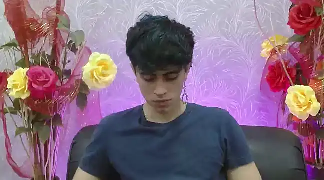 Snapshot of star_boyxx chatting on March 12, 7:38 pm star boyxx online show from March 12, 7:38 pm