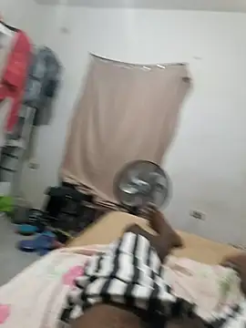 douglassilvadls online show from March 22, 6:33 am