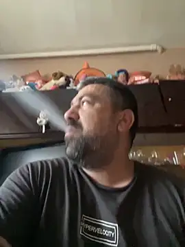Snapshot of Alexander18edd chatting on September 30, 3:37 pm Alexander18edd online show from September 30, 3:37 pm