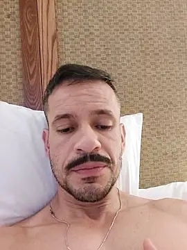 juniortche1313 online show from September 20, 3:17 am