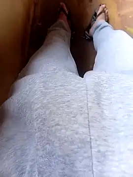 Snapshot of Poptrezegostoso chatting on October 4, 6:35 pm Poptrezegostoso online show from October 4, 6:35 pm