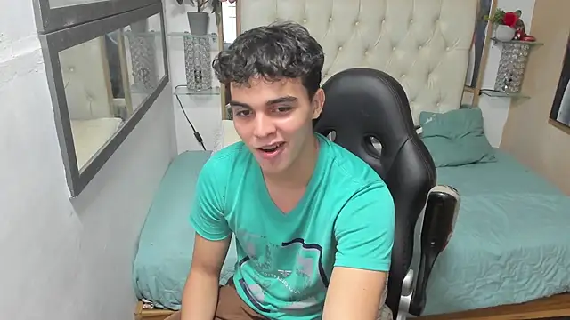 heiker  online show from September 24, 2:44 am