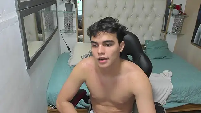 heiker  online show from September 29, 3:16 am