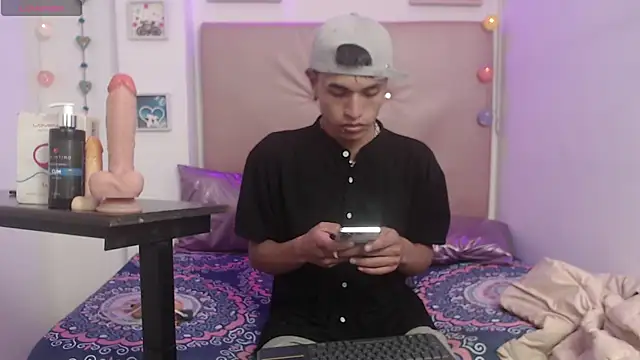 willians   0 online show from November 15, 4:36 am