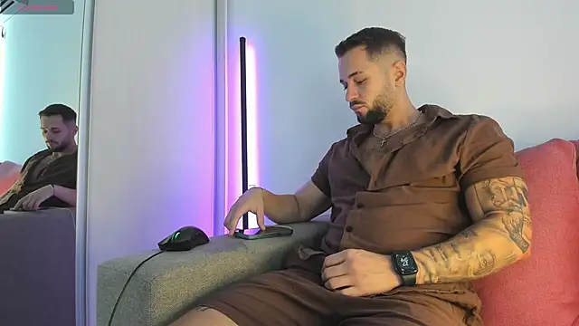 nicholasX1 online show from June 6, 2:34 pm