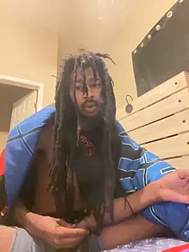 datlongone online show from November 14, 11:11 am