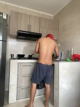 Maxdelatorrez98 online show from March 6, 3:35 pm