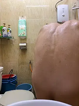 Lam 090123 online show from April 22, 6:45 pm