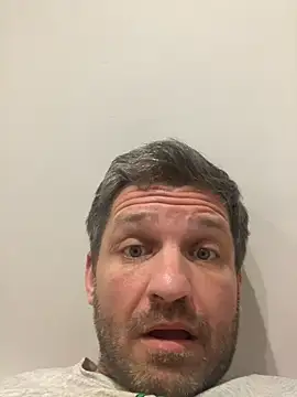 juanyour online show from December 17, 12:29 am