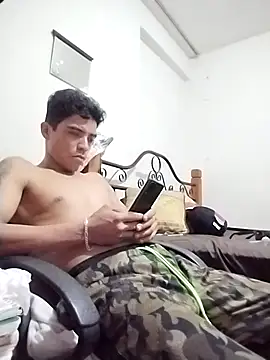 Flakito2490 online show from March 12, 11:45 pm