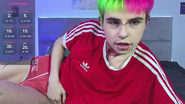 Alex Vallley online show from October 17, 10:47 pm