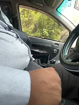 dam-her-boy online show from March 30, 6:03 am