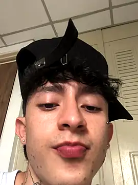 troy rouge online show from October 9, 7:52 pm