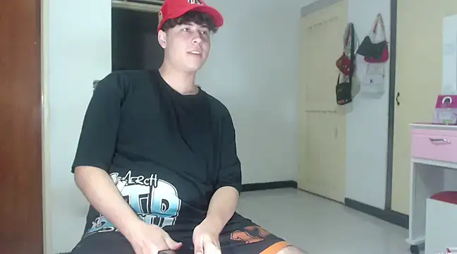 CrissConor online show from March 7, 1:09 am