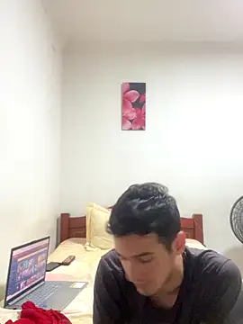Thiagobb7 online show from September 30, 10:13 pm