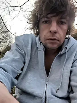 Snapshot of Nick-Ox chatting on March 21, 10:06 am Nick-Ox online show from March 21, 10:06 am