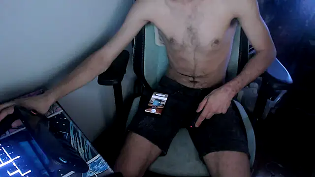 twink69Finger online show from October 11, 1:59 pm