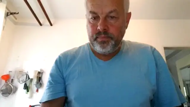 Snapshot of Berg_Boy chatting on September 27, 8:34 am Berg Boy online show from September 27, 8:34 am