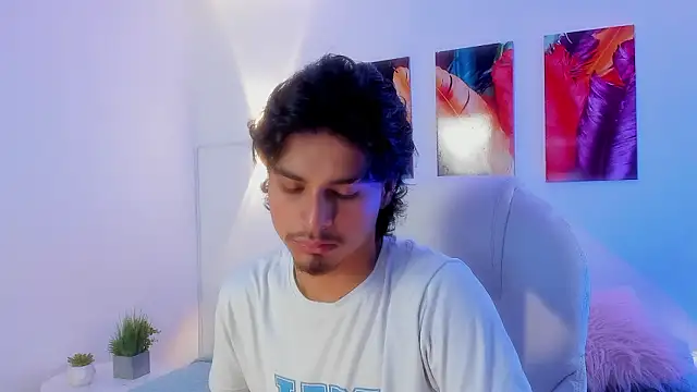 MathewAdams online show from January 15, 7:38 pm