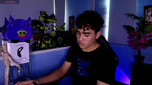 LucasCarterr  online show from October 13, 8:48 pm