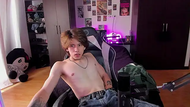 xIce Boy online show from March 25, 3:27 pm