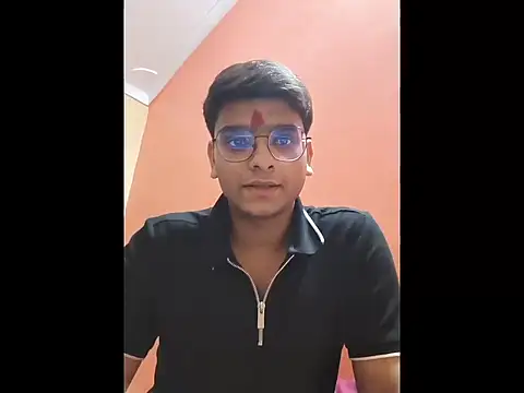 sutfvkii online show from October 18, 6:13 pm