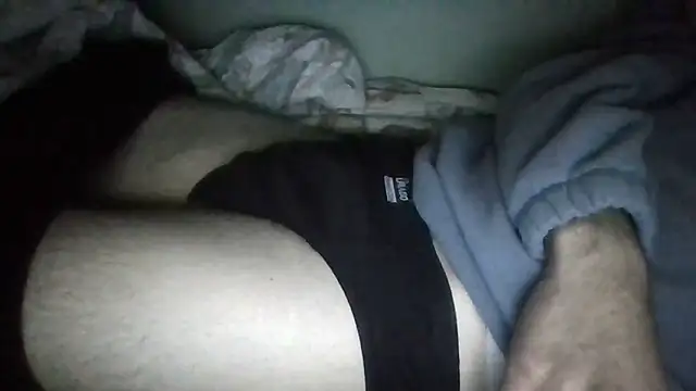 Snapshot of Danielmal2005 chatting on March 22, 11:32 am Danielmal2005 online show from March 22, 11:32 am