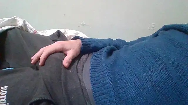 Snapshot of Danielmal2005 chatting on March 19, 10:55 am Danielmal2005 online show from March 19, 10:55 am