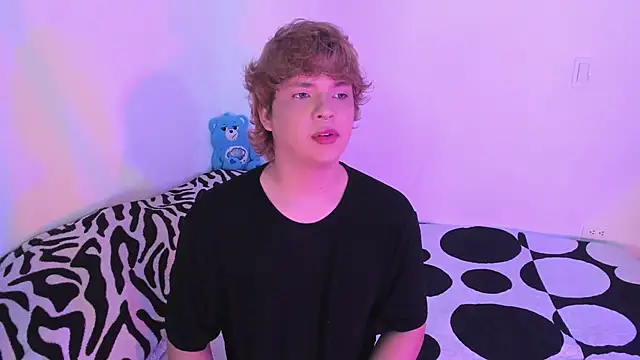 adam angelssss online show from February 8, 4:18 am